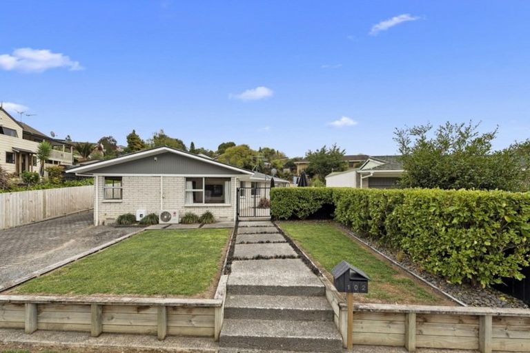 Photo of property in 102 Aberdeen Drive, Dinsdale, Hamilton, 3204