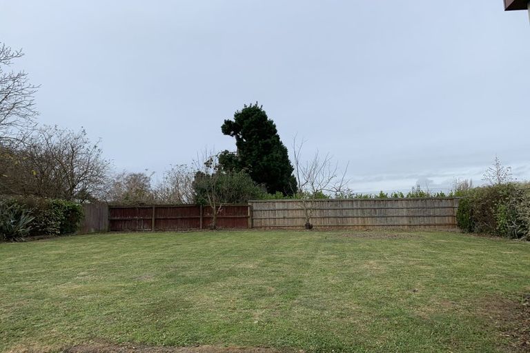 Photo of property in 21 Hawthornden Road, Avonhead, Christchurch, 8042