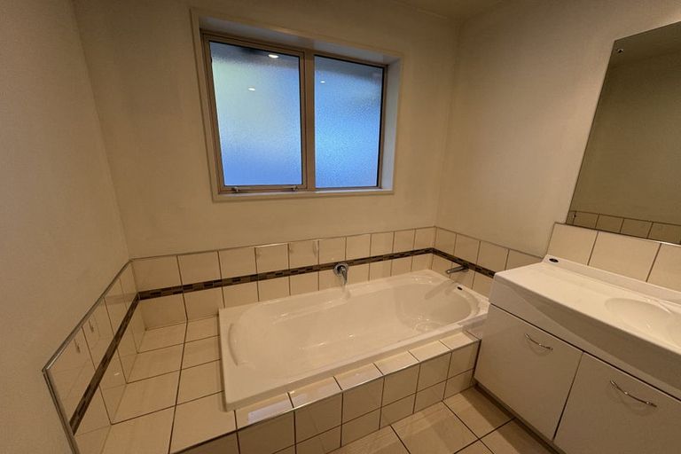 Photo of property in 35a Tensing Place, Sockburn, Christchurch, 8042