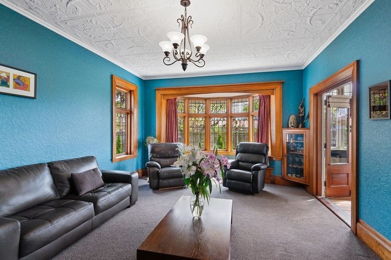 Photo of property in 73 Fisher Avenue, Beckenham, Christchurch, 8023