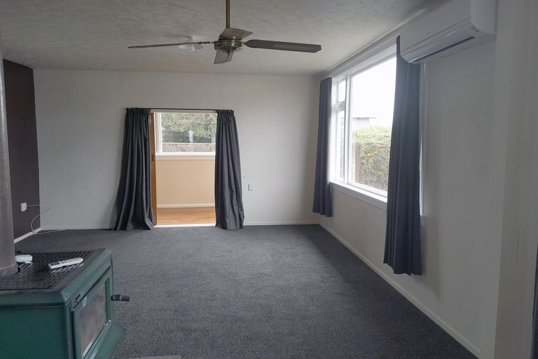 Photo of property in 45 Wharfe Street, South Hill, Oamaru, 9400