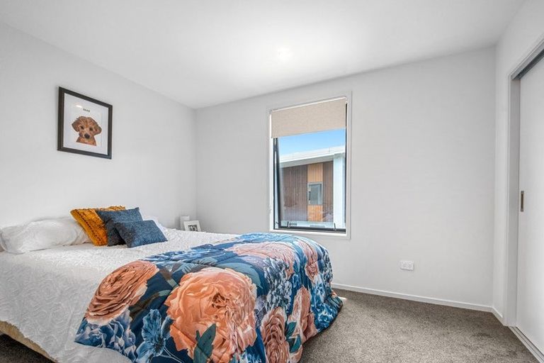 Photo of property in 8 Arvo Lane, Hobsonville, Auckland, 0616