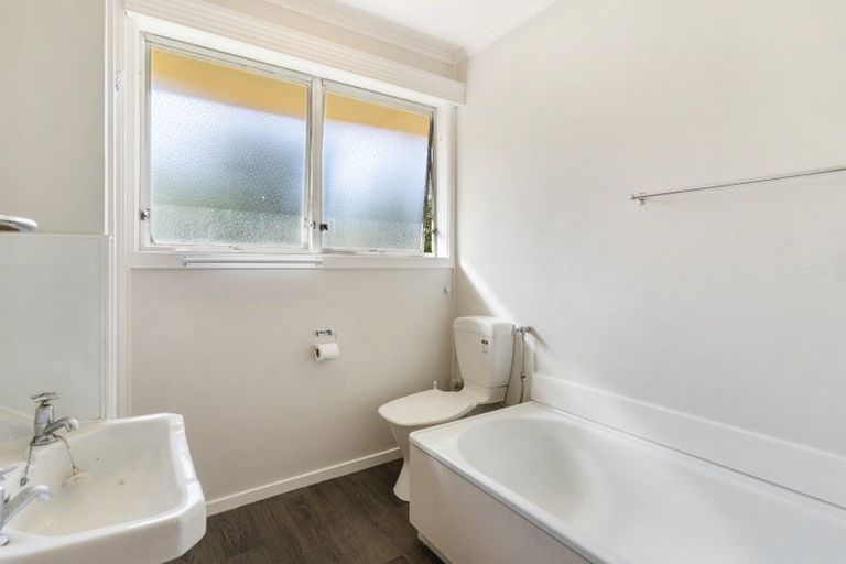 Photo of property in 3/21 Trentham Road, Papakura, 2110