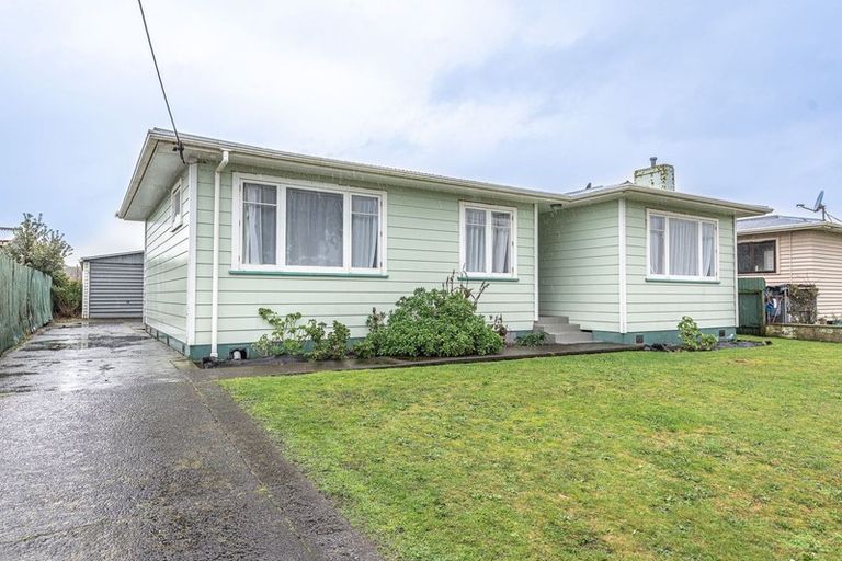 Photo of property in 44 Bennett Street, Gonville, Whanganui, 4501