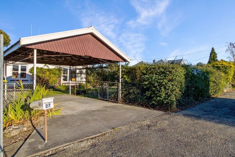 Photo of property in 27 Coronation Street, Waimate, 7924