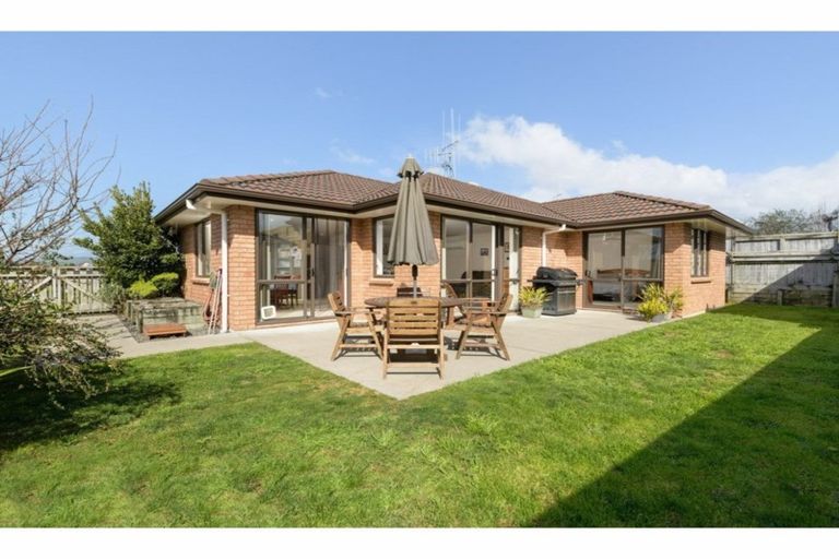 Photo of property in 25 Galloway Crescent, Pyes Pa, Tauranga, 3112