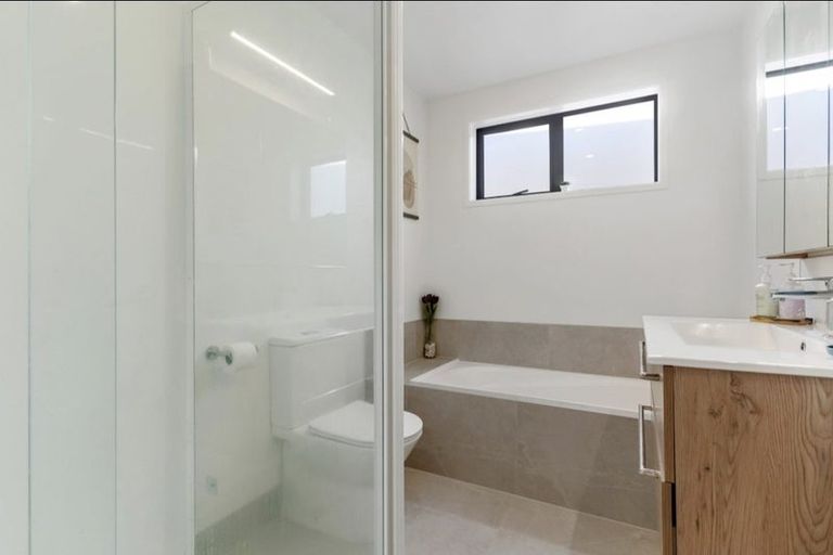 Photo of property in 105 Mangahoe Road, Mount Wellington, Auckland, 1062