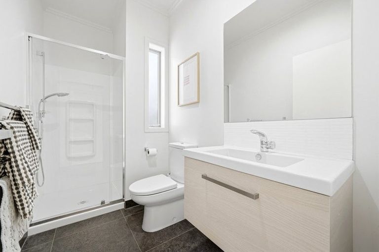 Photo of property in 19 Harakeke Road, Hobsonville, Auckland, 0616