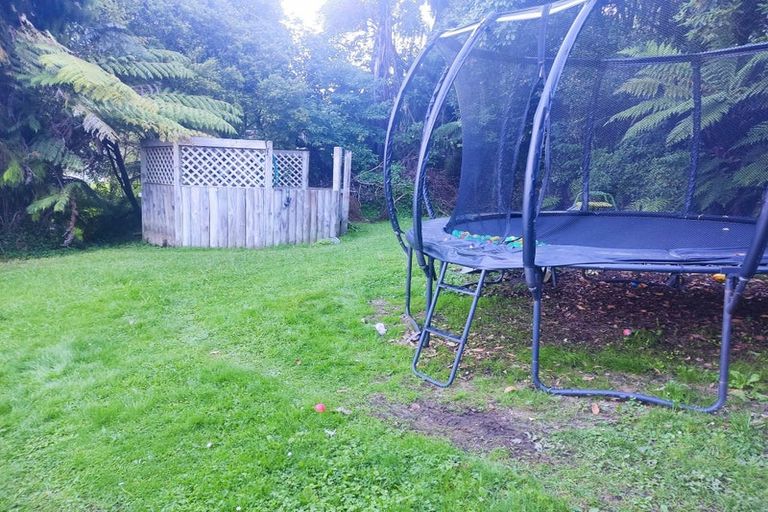 Photo of property in 2 Branch Road, Lake Okareka, Rotorua, 3076