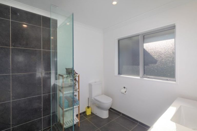 Photo of property in 16 Flaxgrove Place, Parklands, Christchurch, 8083