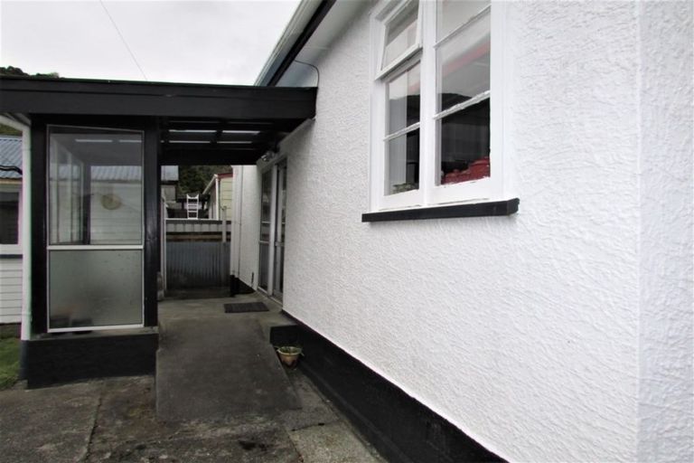 Photo of property in 31 Murray Street, Greymouth, 7805