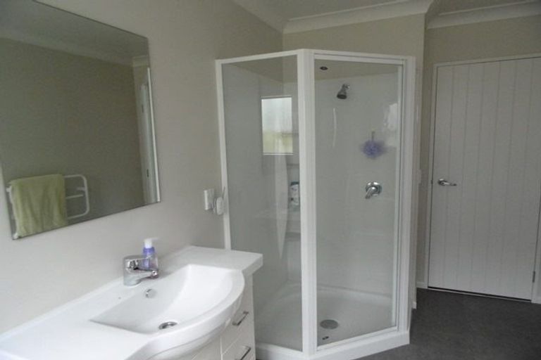 Photo of property in 12 Gennaker Lane, Whitby, Porirua, 5024