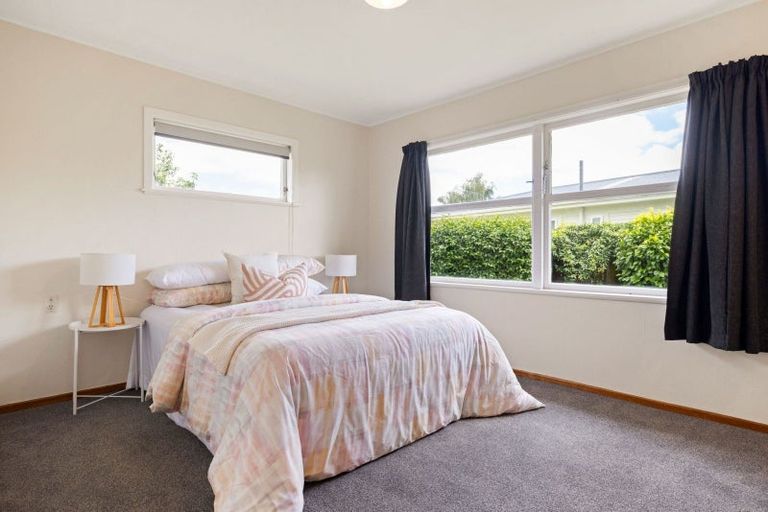 Photo of property in 20 Jeanette Street, Glenview, Hamilton, 3206