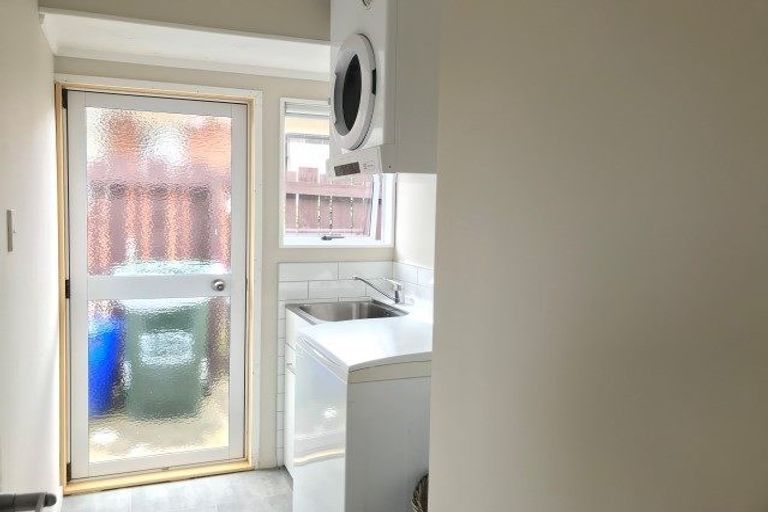 Photo of property in 10 Camellia Place, Greerton, Tauranga, 3112