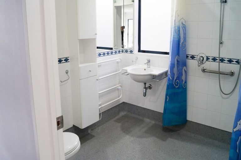 Photo of property in 1c Estuary Views, Shelly Park, Auckland, 2014