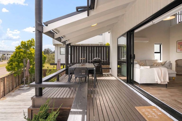 Photo of property in 1 Prescott Place, Pauanui, Hikuai, 3579