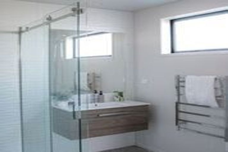 Photo of property in 1 Rangawhenua Street, Ngaruawahia, Hamilton, 3288