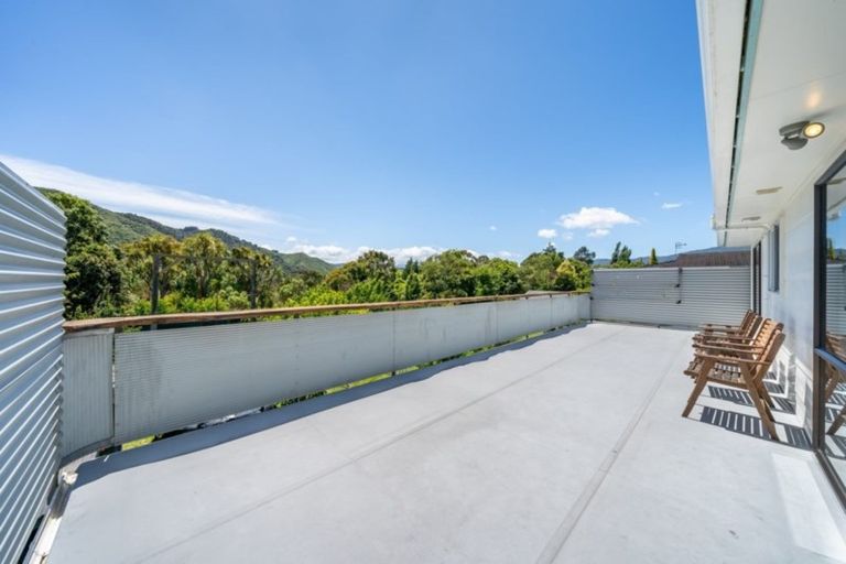 Photo of property in 27 Hudson Avenue, Ebdentown, Upper Hutt, 5018