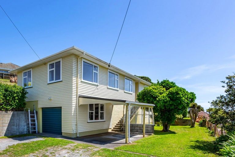 Photo of property in 48 Te Pene Avenue, Titahi Bay, Porirua, 5022