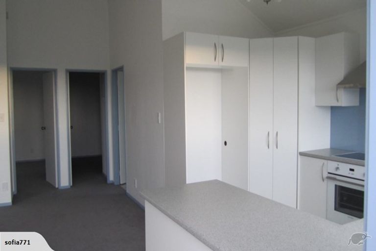 Photo of property in 312 Forest Hill Road, Waiatarua, Auckland, 0612