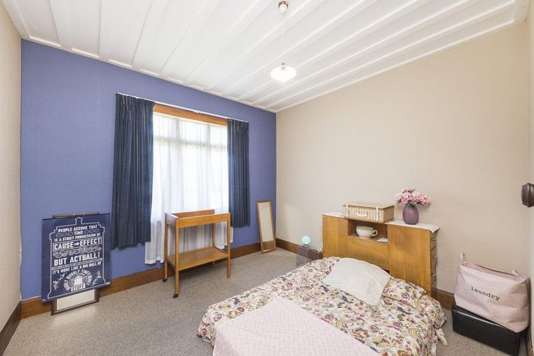 Photo of property in 18 Bryant Street, Takaro, Palmerston North, 4412