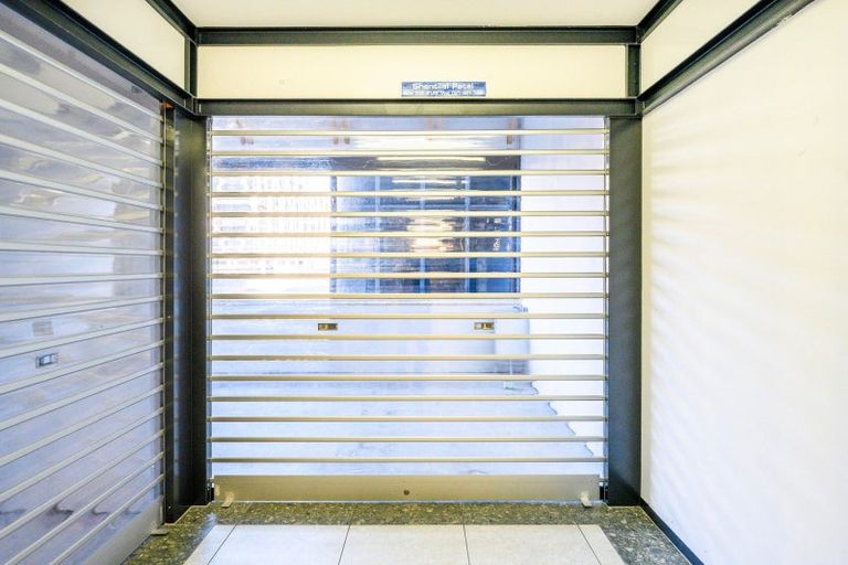 Photo of property in Twin Towers, 811/17 Putney Way, Manukau, Auckland, 2104