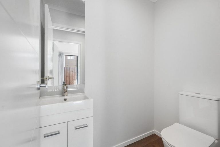 Photo of property in 2/165 Knighton Road, Hillcrest, Hamilton, 3216