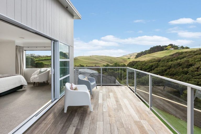 Photo of property in 61 Saint Ives Drive, Camborne, Porirua, 5026