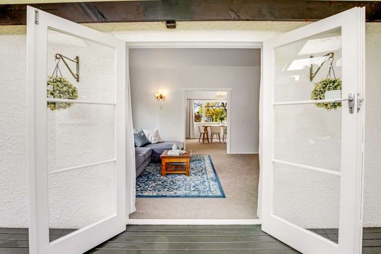 Photo of property in 11 Porritt Street, Saint Johns Hill, Whanganui, 4500