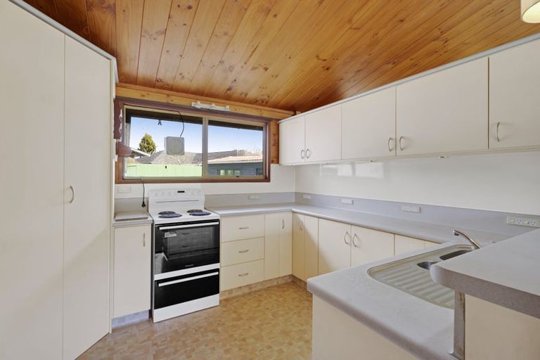 Photo of property in 33 Kowhai Street, Inglewood, 4330