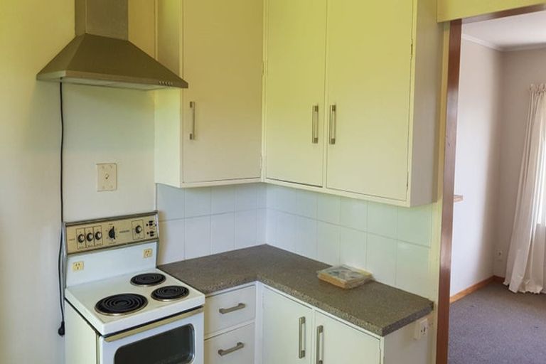 Photo of property in 14 Carl Avenue, Havelock North, 4130