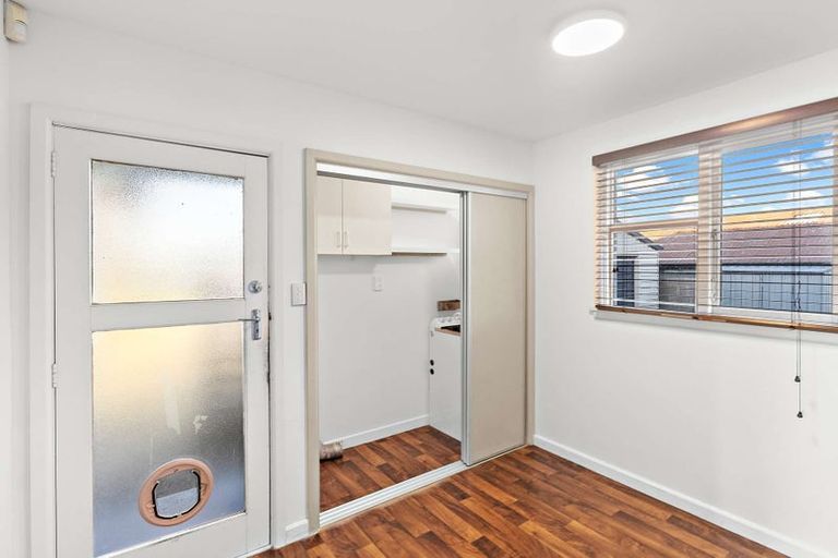 Photo of property in 32 Vagues Road, Northcote, Christchurch, 8052