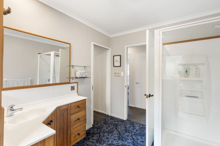 Photo of property in 163a Heta Road, Highlands Park, New Plymouth, 4312