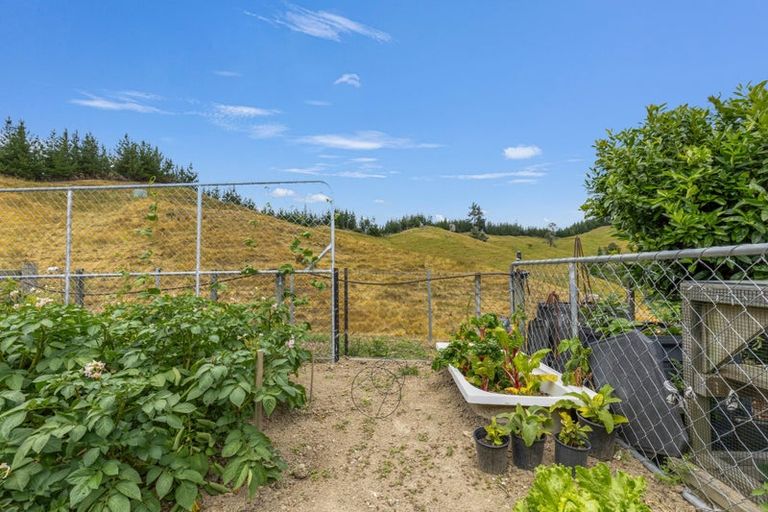 Photo of property in 135 Bensemann Road, Upper Moutere, 7175