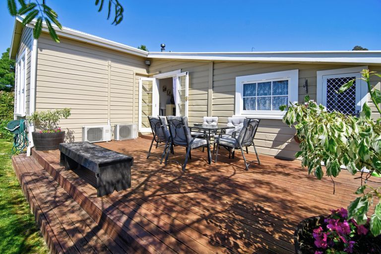 Photo of property in 230a Gordon Street, Lansdowne, Masterton, 5810