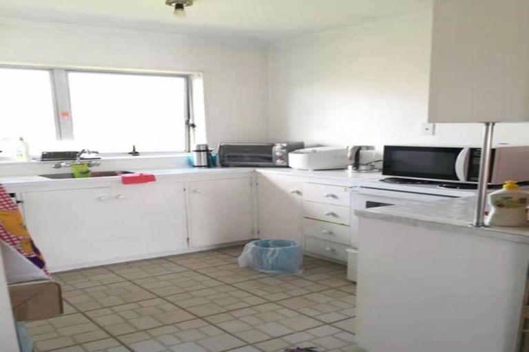 Photo of property in 44c Latham Avenue, Pakuranga, Auckland, 2010