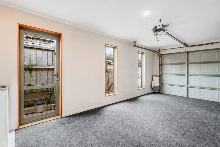 Photo of property in 12 Red Hibiscus Road, Stanmore Bay, Whangaparaoa, 0932