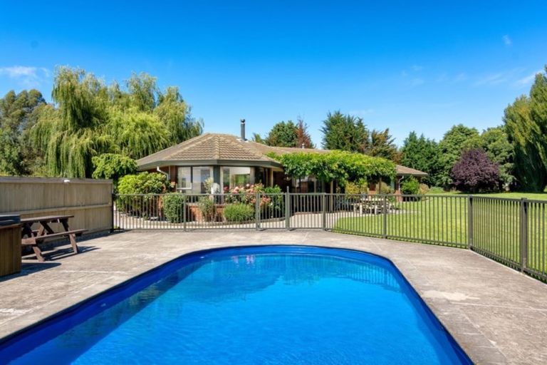 Photo of property in 22 Madeleys Road, Clarkville, Kaiapoi, 7692