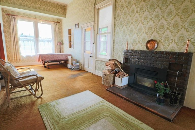 Photo of property in 10 Park Street, Foxton, 4814