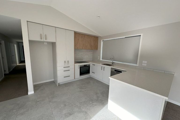 Photo of property in 27 Tangaroa Place, Poike, Tauranga, 3112