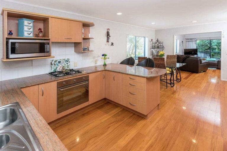 Photo of property in 19 Nelson Street, Howick, Auckland, 2014