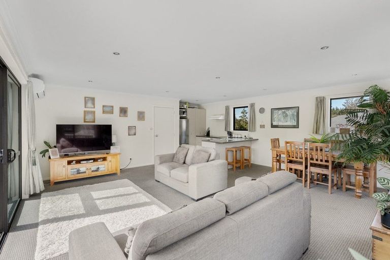 Photo of property in 18a Sretlaw Place, Brockville, Dunedin, 9011