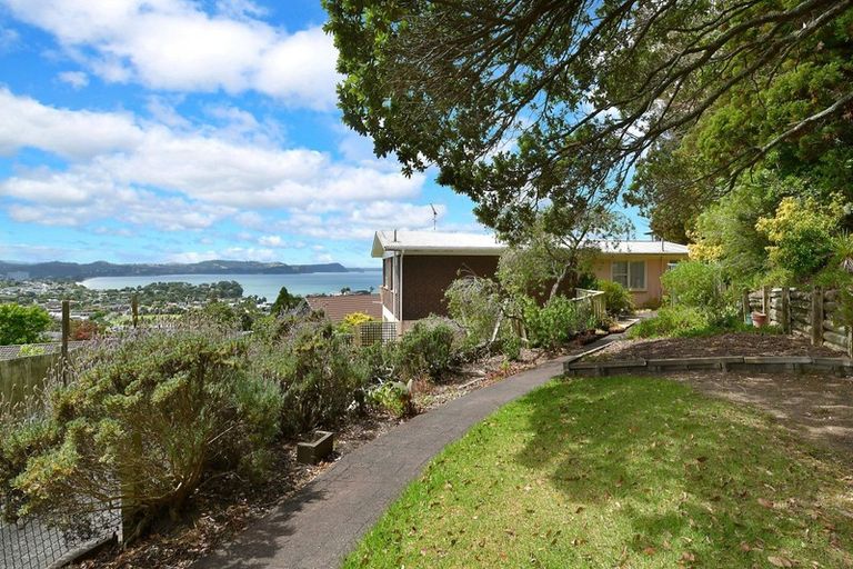 Photo of property in 236 Whangaparaoa Road, Red Beach, 0932