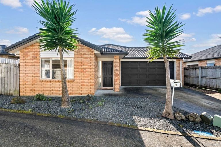 Photo of property in 11 Manning Rise, Flat Bush, Auckland, 2019