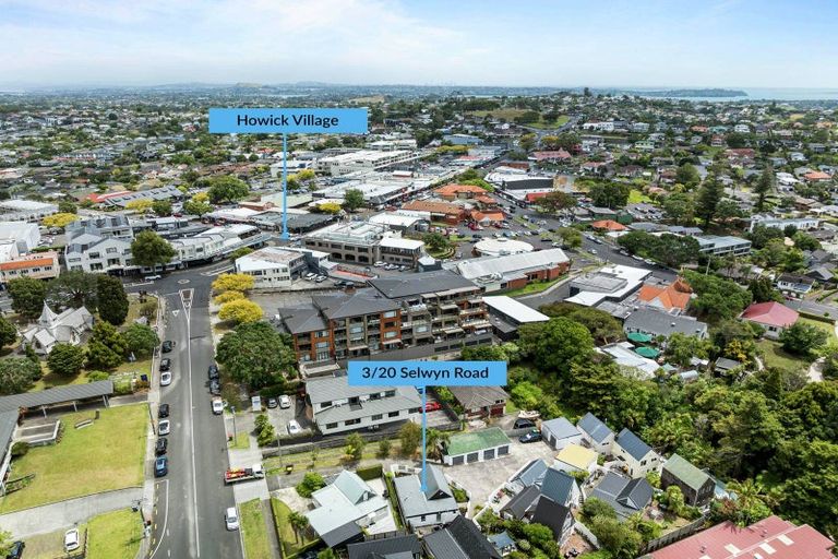 Photo of property in 3/20 Selwyn Road, Cockle Bay, Auckland, 2014