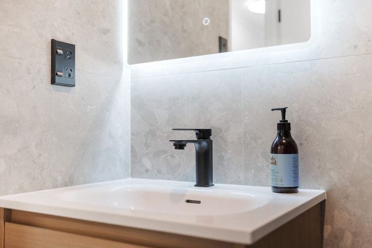 Photo of property in 36b Kelvin Road, Papakura, 2110