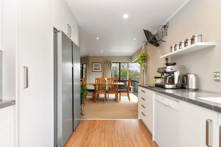 Photo of property in 3 Elmslie Place, Owhata, Rotorua, 3010