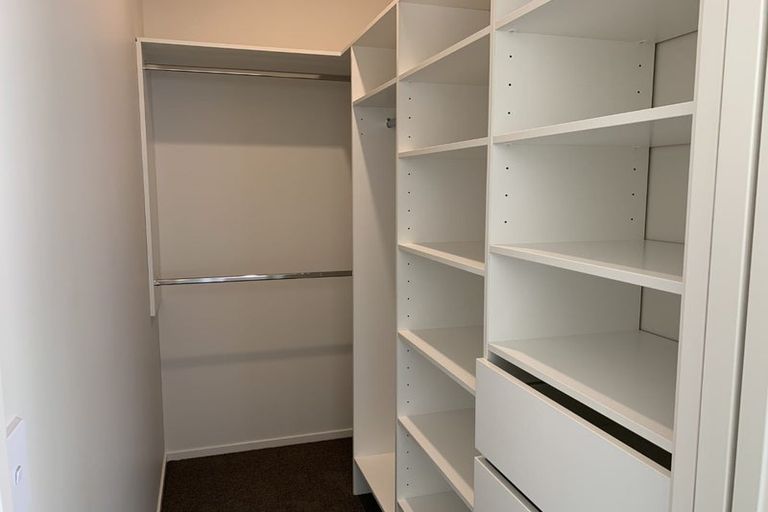 Photo of property in 10b Marama Street, Castor Bay, Auckland, 0620