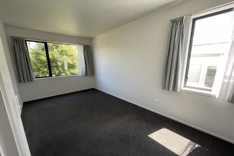 Photo of property in 14 Fordham Street, Beach Haven, Auckland, 0626