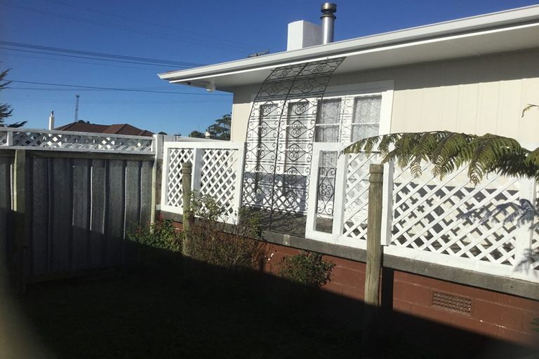 Photo of property in 76 Alexandra Street, Marton, 4710